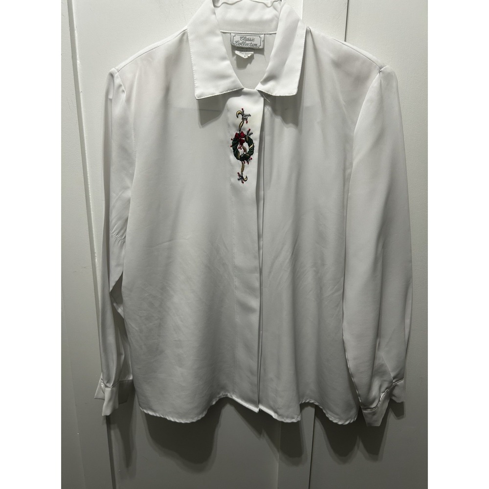 Classic Collection White Long Sleeve Holiday Wreath Blouse Size 12 collared neck